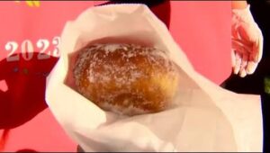 Honolulu Marathon Tradition: Kam Family's Sweet Malasada Reward