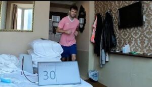 Ultra-Marathon Runner Clocks 50 Kilometers in Hotel Room Challenge